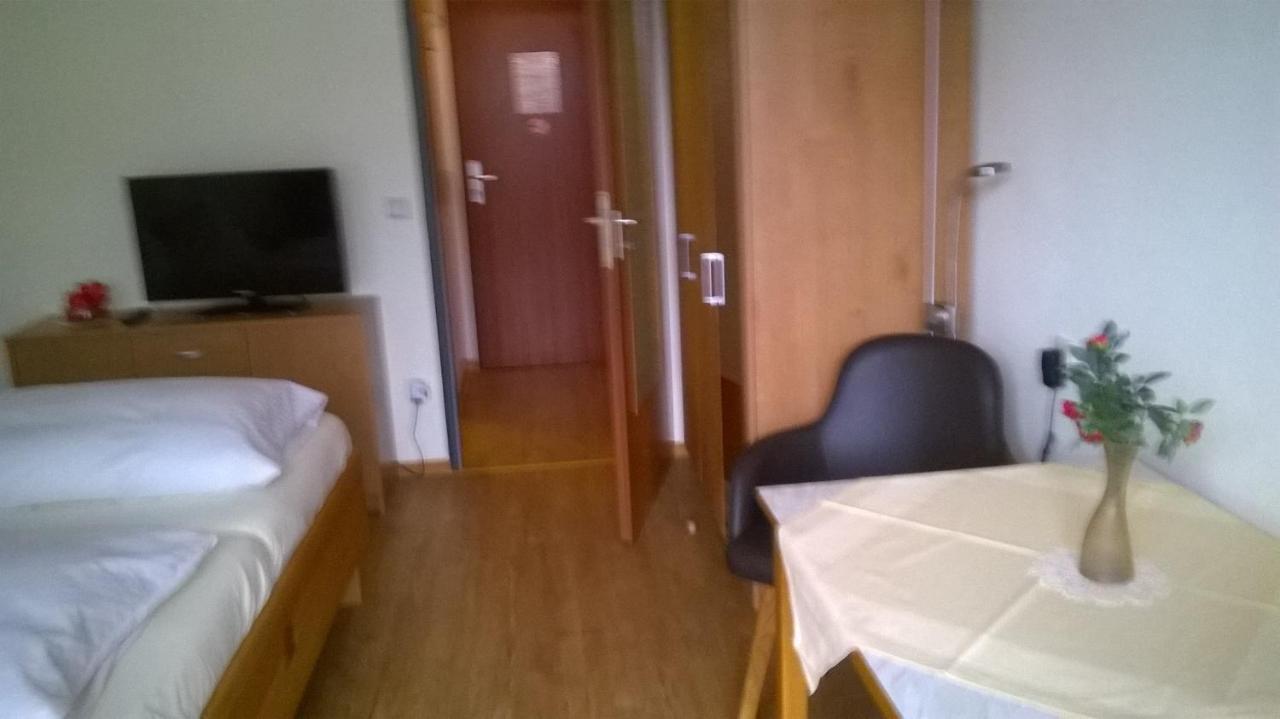 Chalet Swiss - App.Nelles Bad Fussing Exterior photo